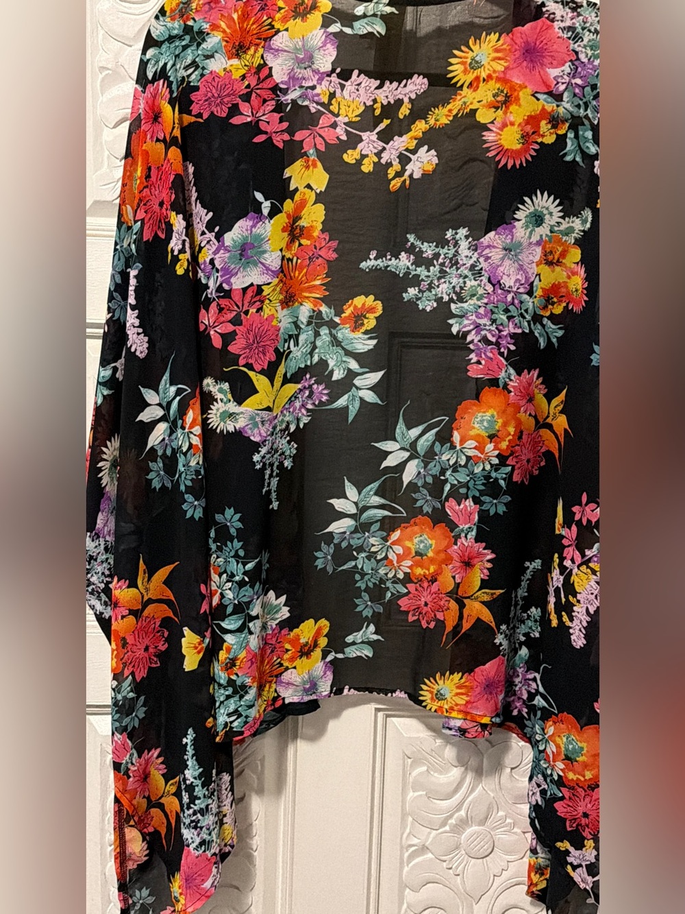 Sheer Black Floral Open Kimono/Swim cover up/Cardigan - Picture 4 of 7